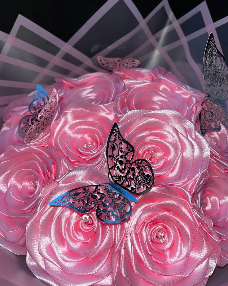 30 Piece Eternal Roses (Falling Hard) — Glitter-Free