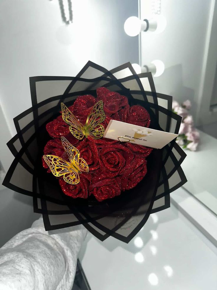 15 Piece Eternal Roses (Crush Overload)— With Glitter