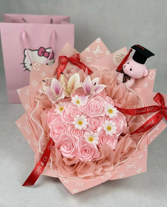 Luxury Graduation Bouquet 🎓